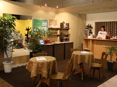 オールアサダシンフェアで「家産家消cafe」の紹介