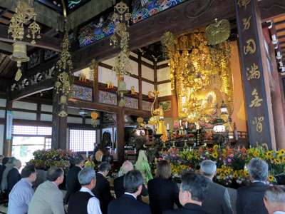 花への感謝を込め九品仏花供養